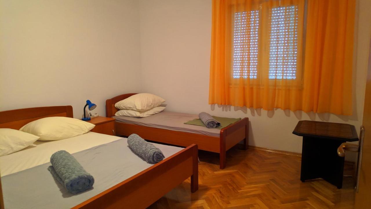 Apartman Baška Voda Екстериор снимка