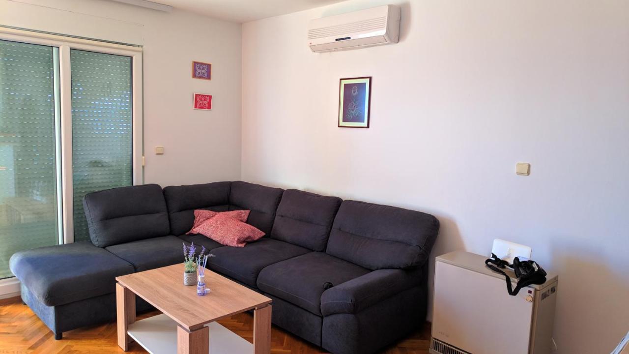 Apartman Baška Voda Екстериор снимка