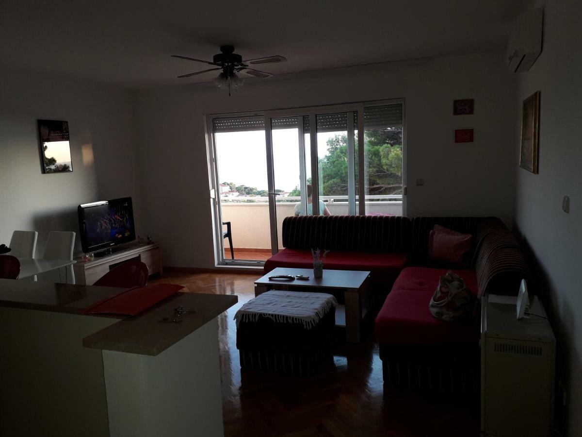 Apartman Baška Voda Екстериор снимка
